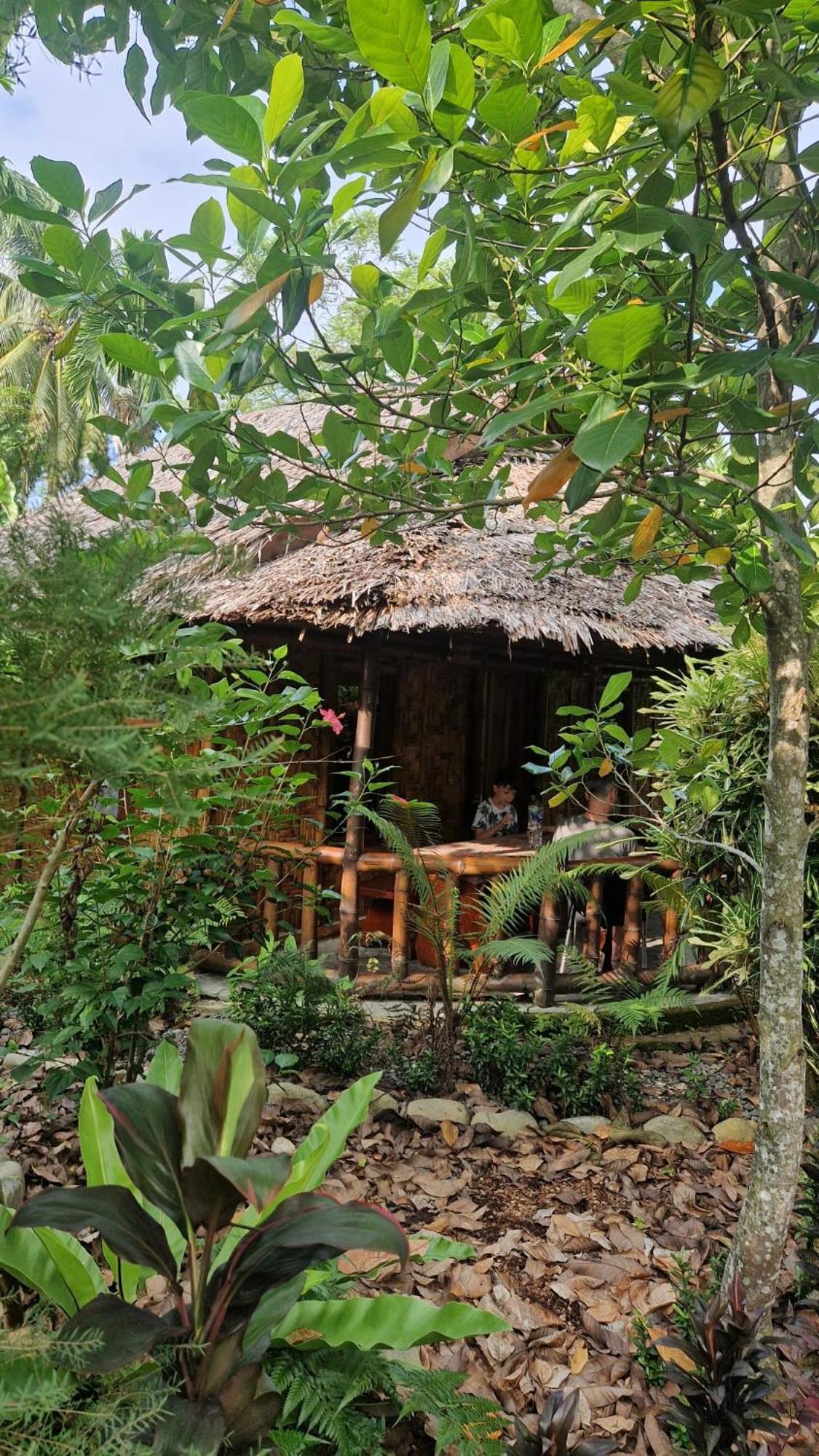 Magpie Homestay & Jungle Trekking Especially For Guest Trekking With Us Букит-Лаванг Экстерьер фото